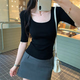 Unique Beauty Thinch Waist-Up Square Collar Sleeve Knitted T-Shirt 2026 New Light People Wearing Tops