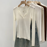 2026 Early Spring Temperament Wool V Collar Inside The Knitted Bottom Shirt Women Commuter High-End Feel Blouse Autumn