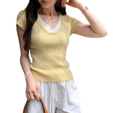 Two Beautiful Beautiful Vneck Yellow Short-Sleeved Knitted Shirt Girls Summer New Beautiful Unique Top