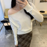 One-Word Shoulder Gas Super Good-Looking Inside Hit Bottom Knitted Jersey Women 2025 Autumn And Winter Yang Beautiful Age Reduction Apparent Thin Top