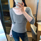 Lyselle Tians Closed The Waist Of The Big U Collar And Put On The Bottom Shirt Five-Sleeved Knitted Shirt Women's Early Spring 2026 New Top