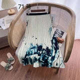 2025 New High-Rise Half-Dress Woman Tight Waist Ink Print Design Sense A-Character Skirt In The Long Folded Skirt