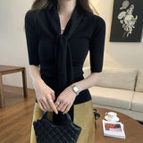 2026 Early Spring Shopping Mall V-Neck Short-Sleeved Knitted Shirt Women's Spring And Summer Temperament Autumn Harvest Waist Thin Short-Sized Belt
